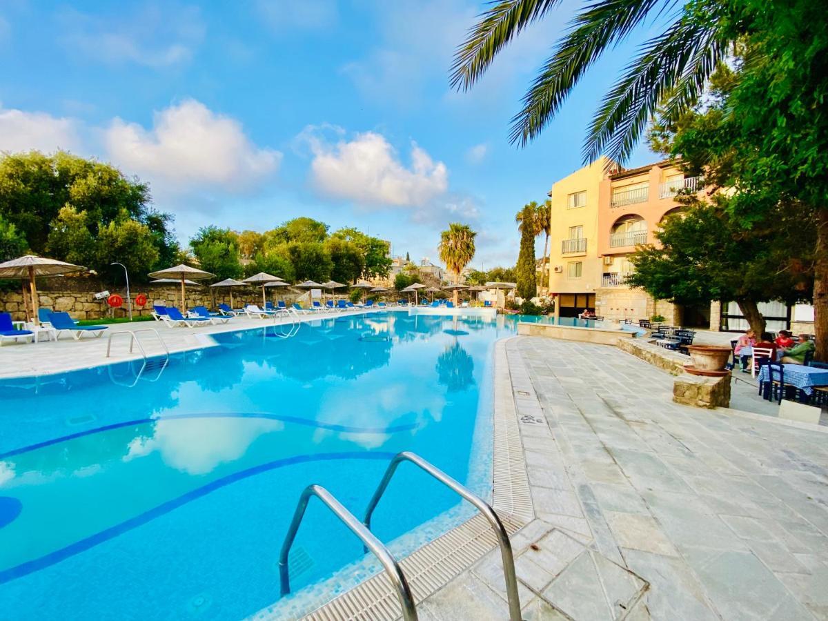 Basillica 3 Bedrooms Apartment Paphos Exterior photo